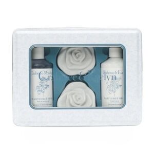NWT Crabtree & Evelyn Nantucket Briar Gift Set~Body Lotion/Rose Shaped Soap/Gel